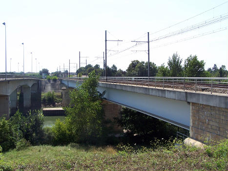 Eisenbahnbrücke Langon