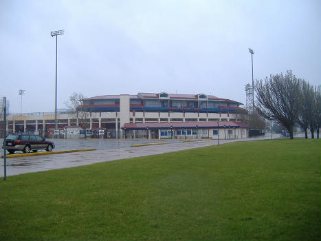 Lawrence-Dumont Stadium