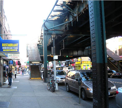 Ozone Park – Lefferts Boulevard Subway Station (Fulton Street Line)