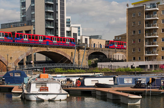 Regents Canal Limehouse Basin Footbridge