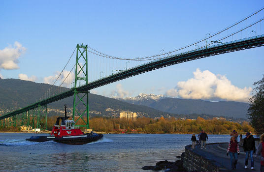 Lions Gate Bridge