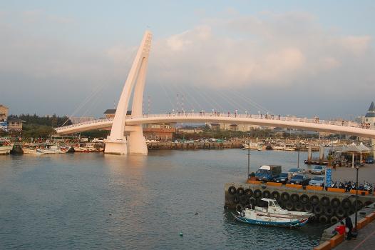 Lover's Bridge at Danshui Fisherman's Wharf
