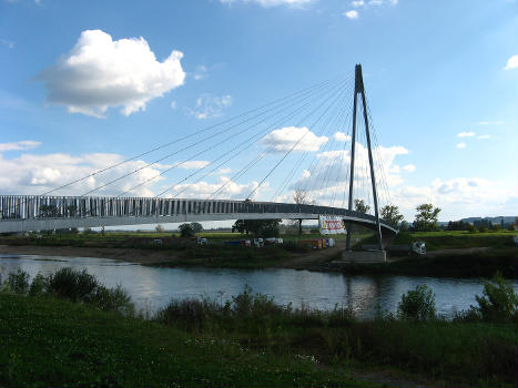Geh- und Radwegbrücke Lužec