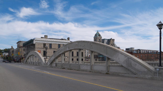 Cambridge Main Street Bridge