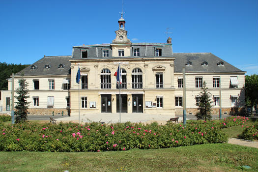Orsay Town Hall