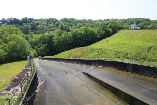Matsuno Dam