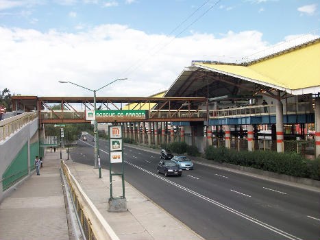 Bosque de Aragón Metro Station