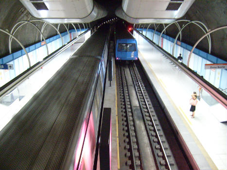 Station de métro Cantagalo