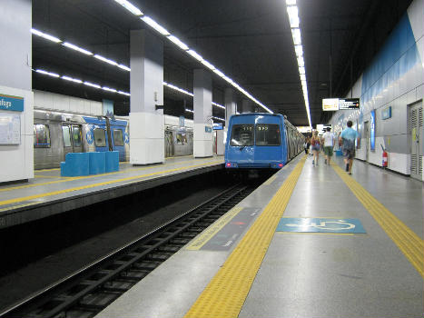 Botafogo Metro Station