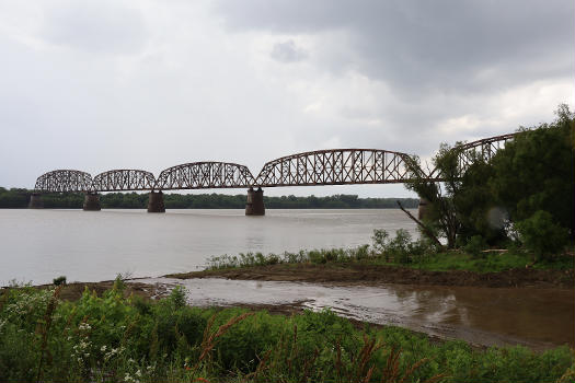 Metropolis Bridge over the Mississippi River
