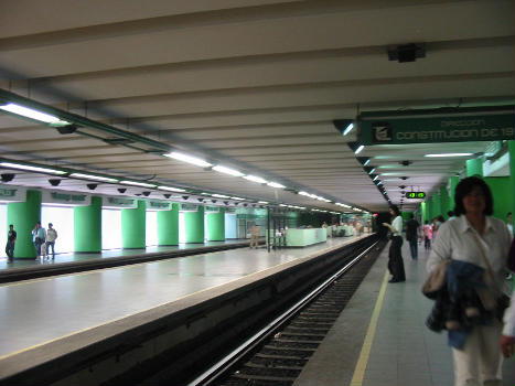 Garibaldi-Lagunilla Metro Station