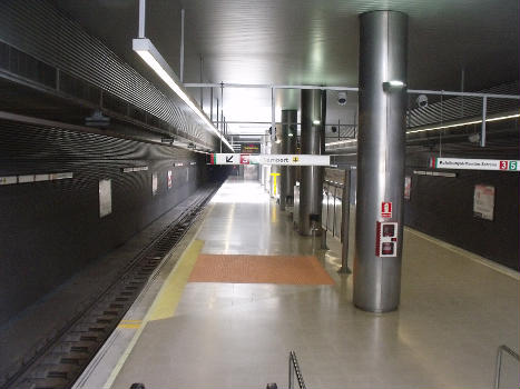 Quart de Poblet Metro Station