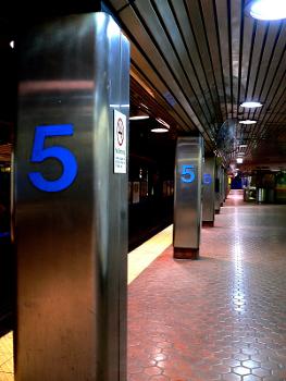 5th Street Subway Station
