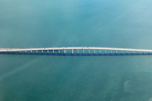 Aerial view of Seven Mile Bridge. Monroe, Florida, United States