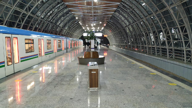 Yashnobod Metro Station