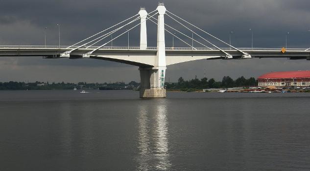 Wolgabrücke Kimry