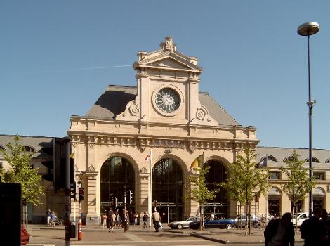 Namur train station