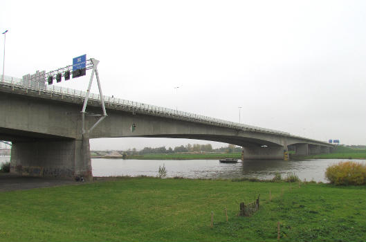 New IJssel Bridge