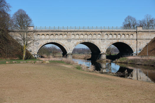 Die 3-Bogen-Brücke in Olfen. Steverbrücke, Baudenkmal.