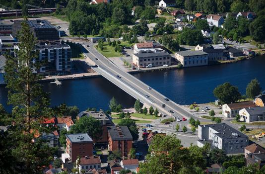 The "Upper Sound bridge" seen from the Drammen Spiral