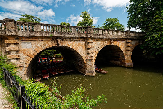 Magdalen Bridge