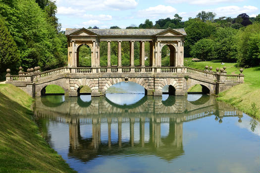 Palladian Bridge, Prior Park - Bath, England.