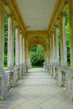 Palladian Bridge, Prior Park - Bath, England.