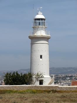 Paphos (Cyprus): Lighthouse, seen from the Archeological Park