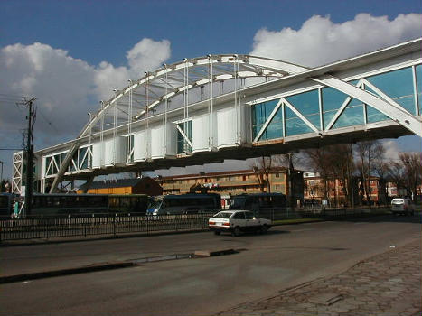 Passerelle sur l'Avenida 21 de Mayo