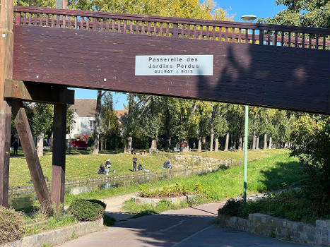 Passerelle des Jardins Perdus