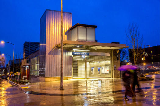 Capitol Hill Link Station