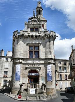 The ancient Pilori building at Niort:Built in the Middle Ages, it was transformed during the Renaissance.
