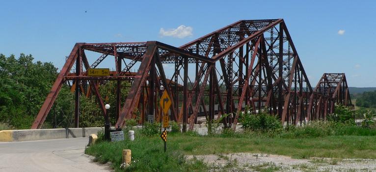 Bridge carrying U.S. Highway 34 across Missouri River east of Plattsmouth, Nebraska; seen from the southwest.