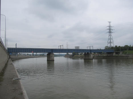 Val-Saint-Lambert Railway Bridge