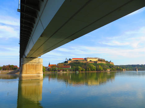 Varadin Bridge