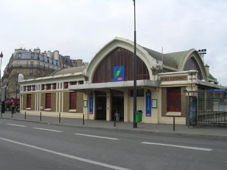 Pont-Cardinet Station