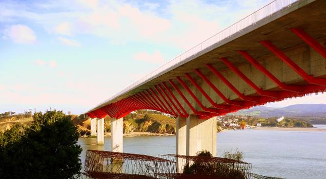 Ponte dos Santos, Ribadeo, entre Galicia e Asturias
