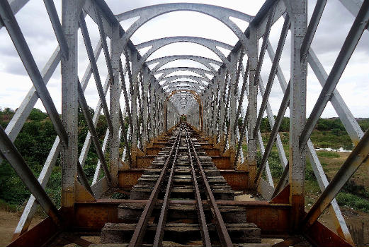 Senador Pompeu Railroad Bridge