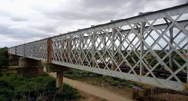 Senador Pompeu Railroad Bridge