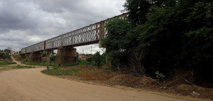 Senador Pompeu Railroad Bridge