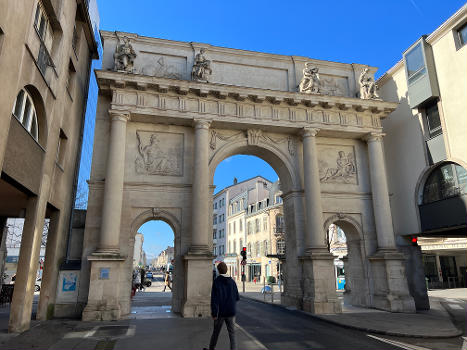 Stanislas Gate