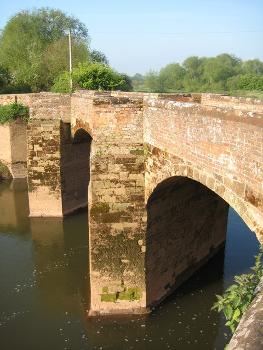 Powick Old Bridge : This 15th century bridge over the River Teme has a significant place in English history for it was near this bridge that the English Civil War began and ended. On the 23 September 1642, the opening action of the war took place here with the Battle of Powick Bridge, more accurately described as a skirmish. Nine years later, almost to the date on 3 September 1651, the Battle of Worcester took place near here, this was the final battle of the war with Cromwell's Parliamentarian army finally crushing the Royalist cause.