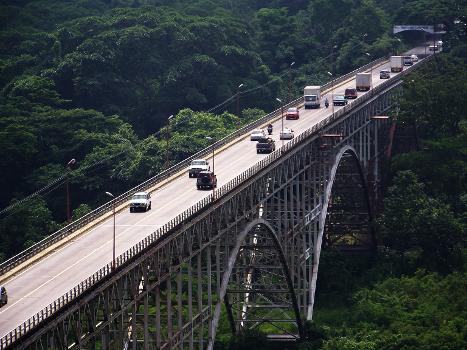 Rio-Chama-Brücke