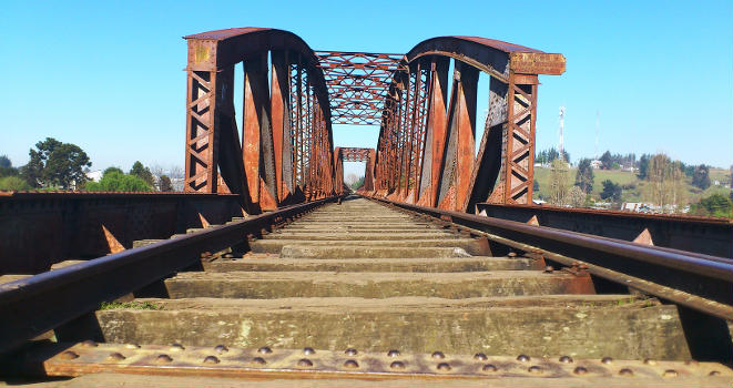 Nueva Imperial Railway Bridge