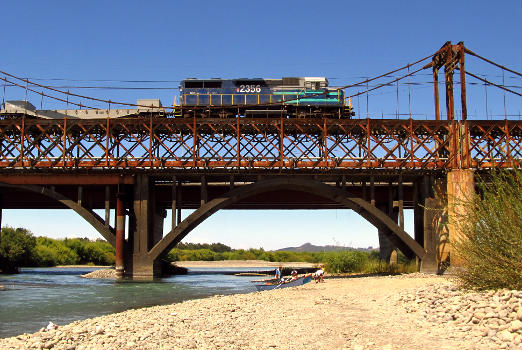 Pitrufque Railroad Bridge