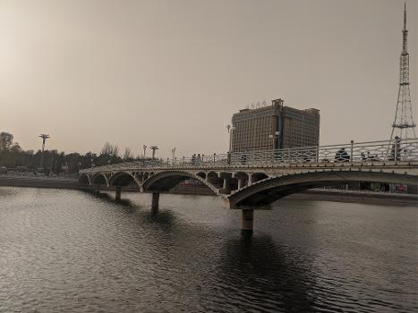Qingyuan-Brücke