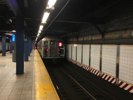 R62 3 Train at Park Place