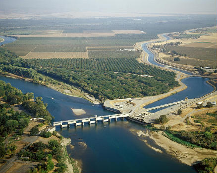 Aerial of Red Bluff Diversion Dam in Tehama County CA.
