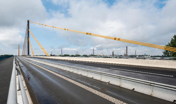 Pont de Duisburg-Neuenkamp