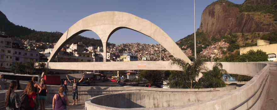 Passarela da Rocinha